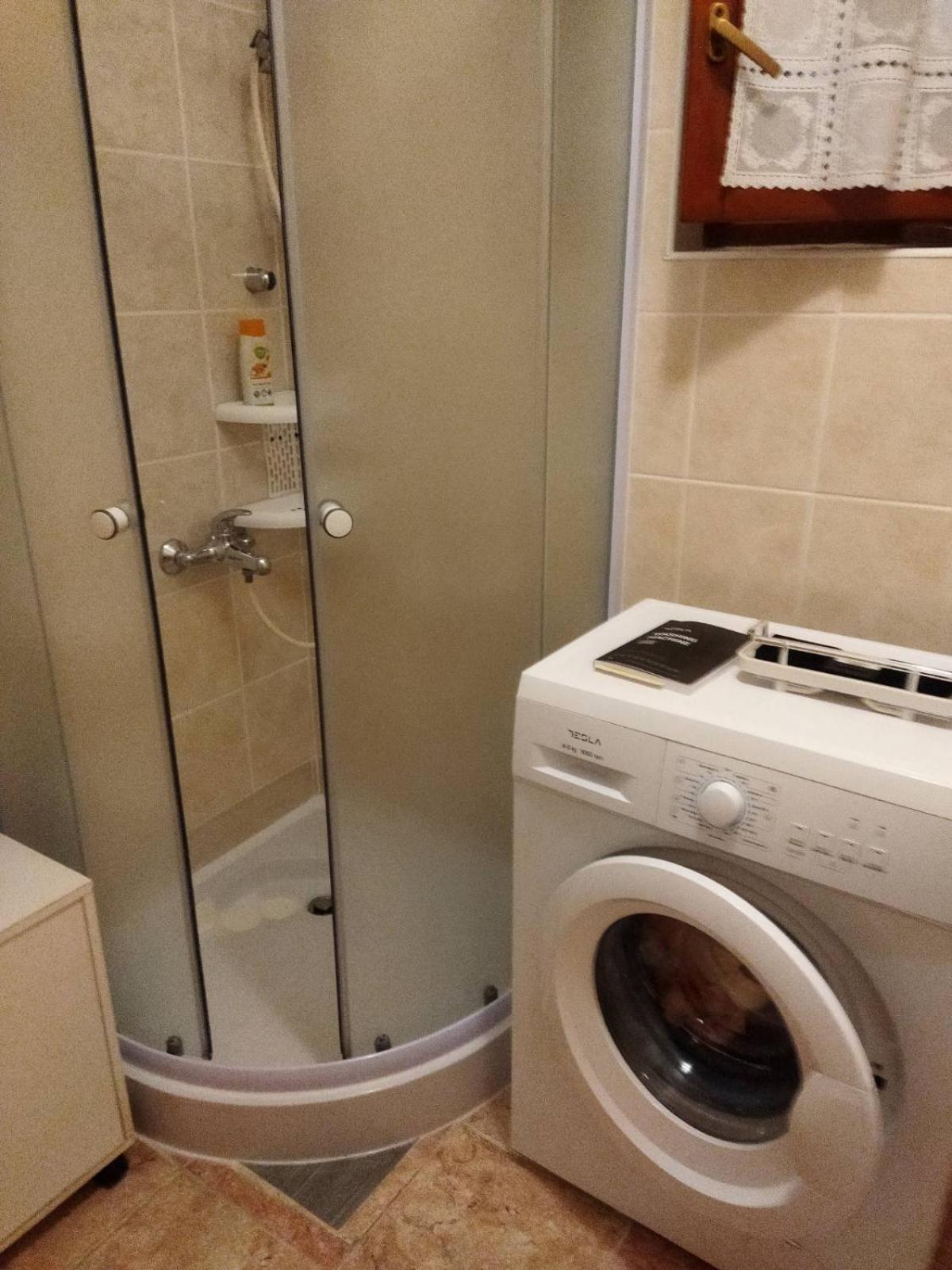 Maja Apartment Višnjan Eksteriør bilde